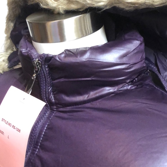 NWT PURPLE PUFFER COAT - Picture 2 of 6